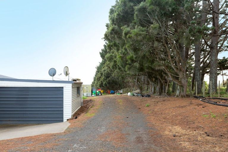 Photo of property in 1120i Waiuku Road, Waiuku, 2681