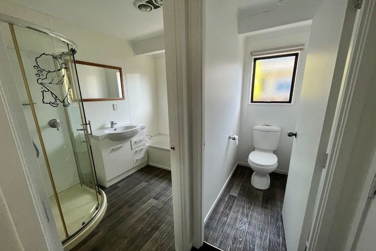 Photo of property in 85a Rosario Crescent, Red Beach, 0932
