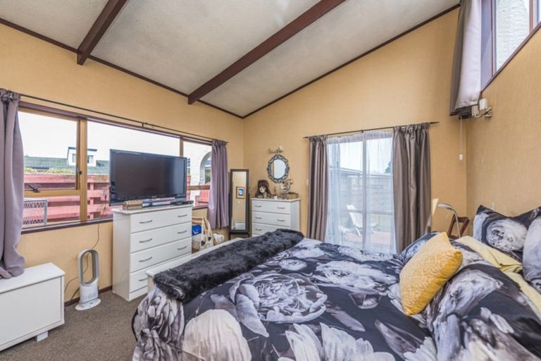 Photo of property in 56 Exeter Crescent, Springvale, Whanganui, 4501