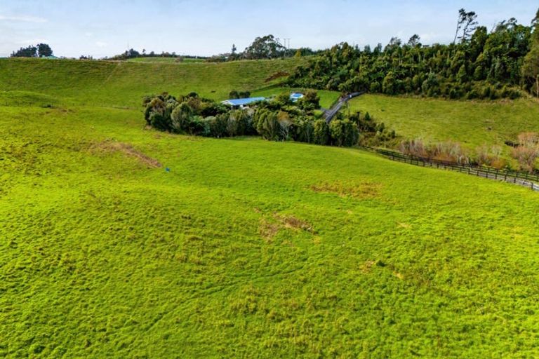 Photo of property in 529 Frankley Road, Hurworth, New Plymouth, 4371