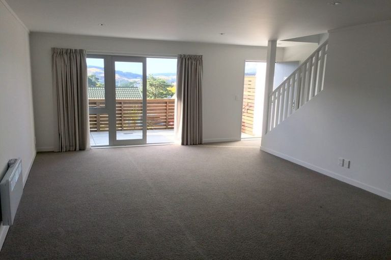 Photo of property in 4/8 Middleton Road, Johnsonville, Wellington, 6037