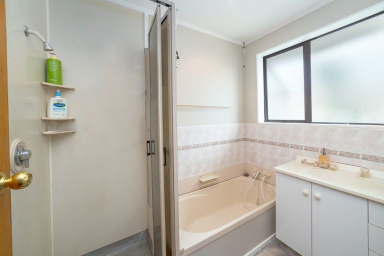 Photo of property in 49 Cambridge Terrace, Masterton, 5810