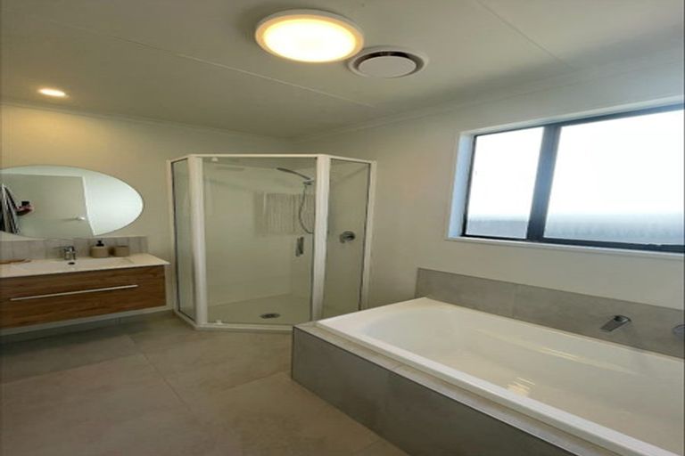 Photo of property in 48a Glenroy Street, Woolston, Christchurch, 8062