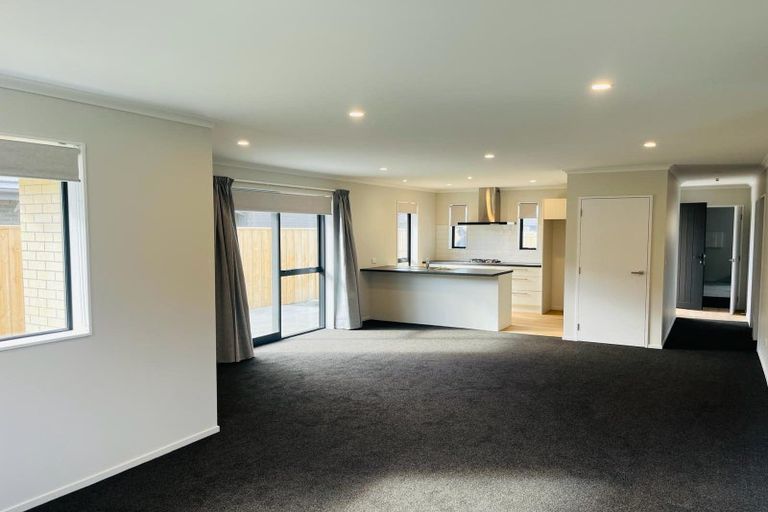 Photo of property in 6 Pip Lane, Belfast, Christchurch, 8051