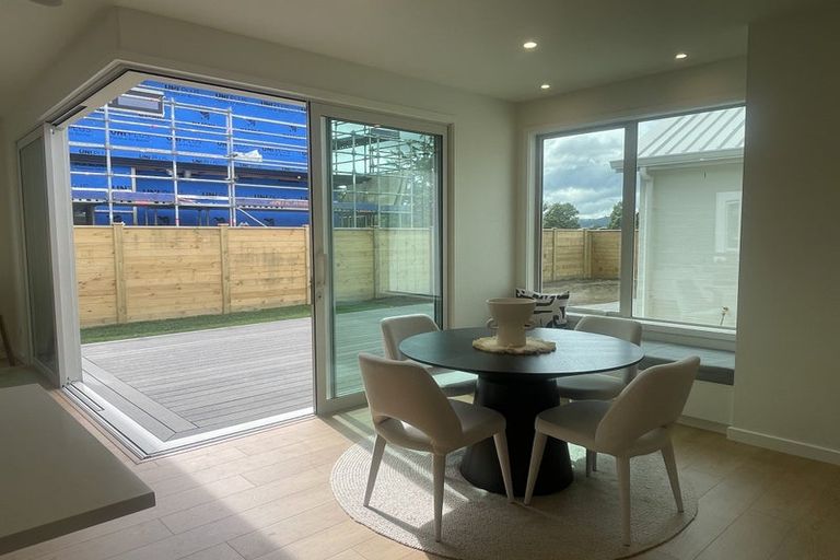 Photo of property in 94 Hugo Shaw Drive, Cambridge, 3434