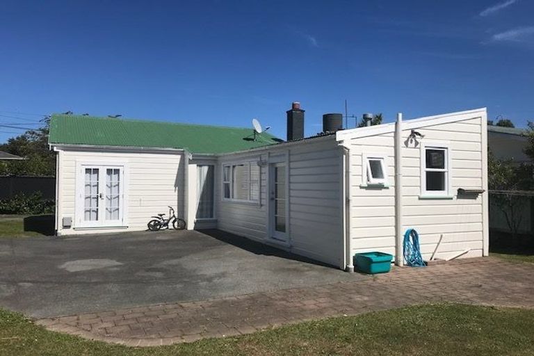 Photo of property in 9 Valentine Street, Alicetown, Lower Hutt, 5010