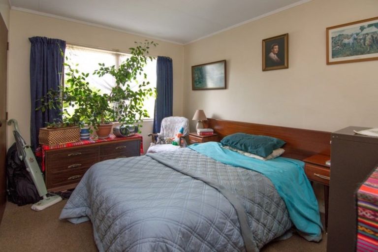 Photo of property in 94 Botanical Road, Takaro, Palmerston North, 4412