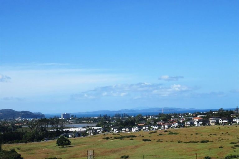 Photo of property in 54 Wainui Road, Silverdale, 0932