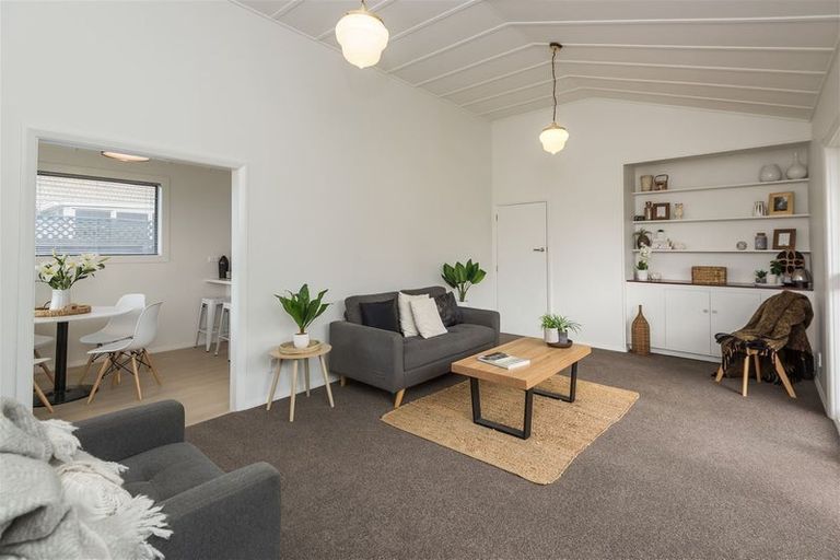 Photo of property in 8 Erin Crescent, Mairehau, Christchurch, 8013