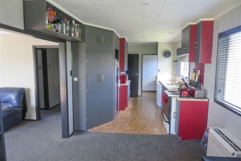 Photo of property in 100 Stirrat Street, Kingswell, Invercargill, 9812