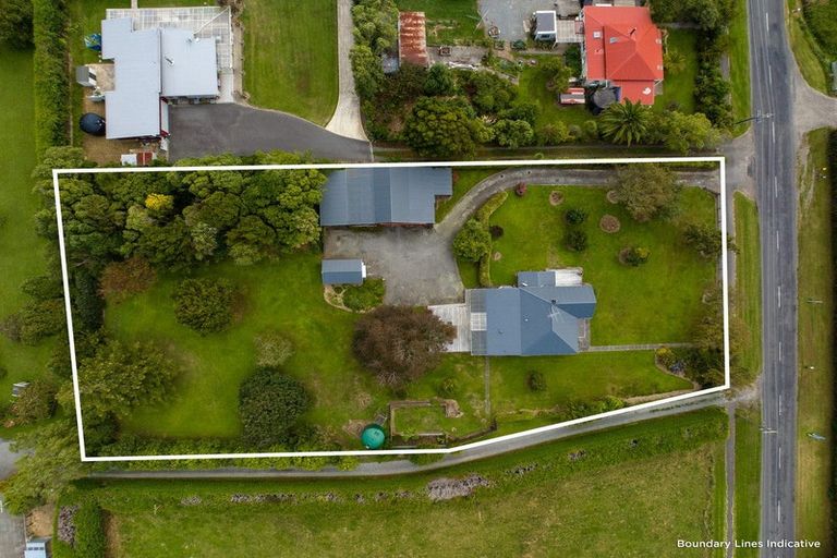 Photo of property in 46 School Road, Te Horo, Otaki, 5582