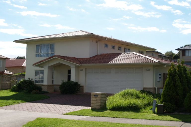 Photo of property in 31 Stellamaris Way, Northpark, Auckland, 2013