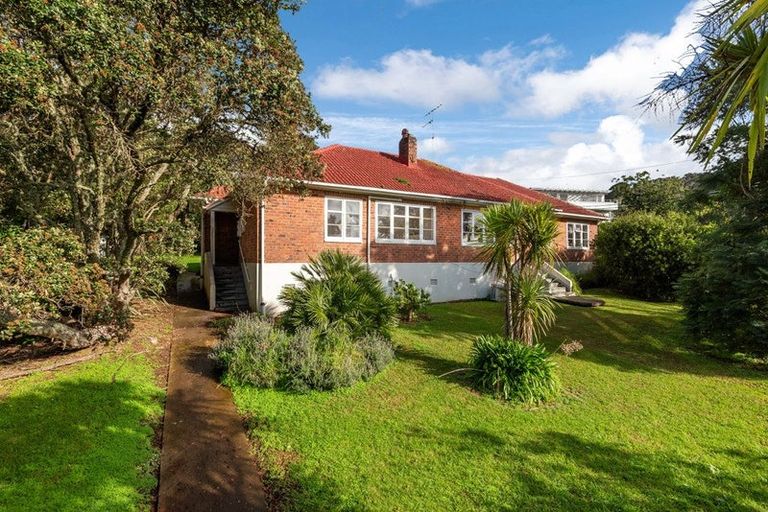 Photo of property in 9d Kerr Street, Devonport, Auckland, 0624