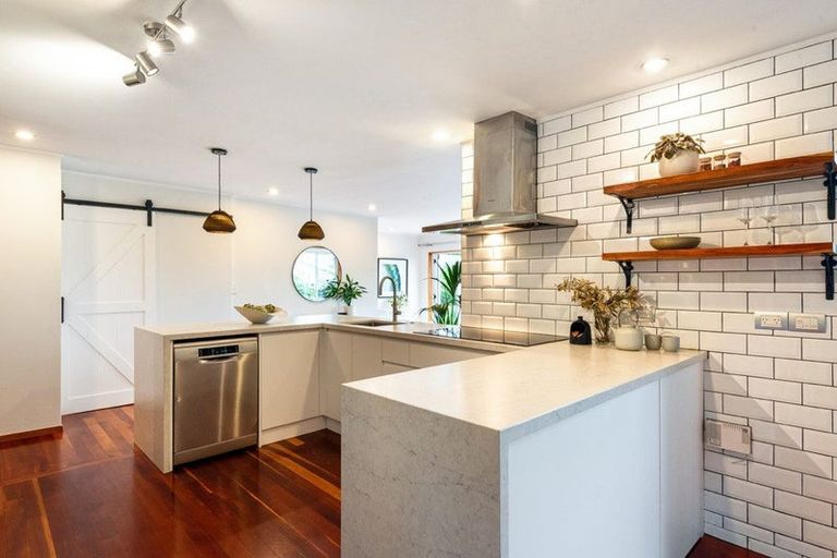 Photo of property in 4/24 Stanley Avenue, Milford, Auckland, 0620