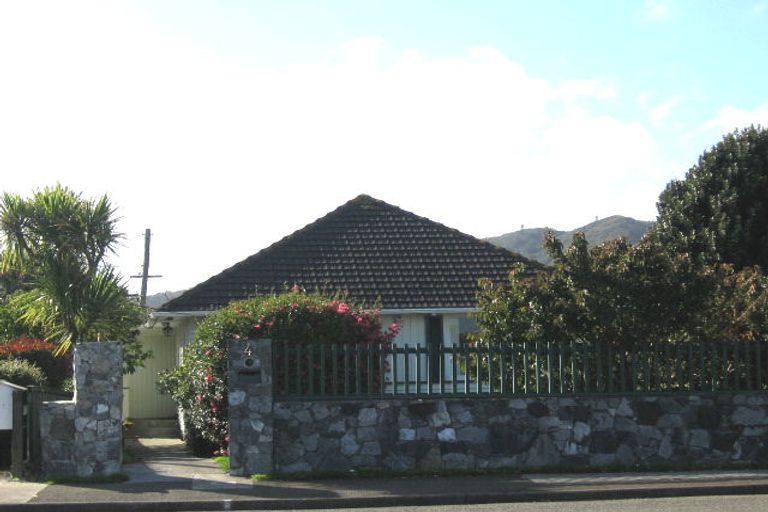 Photo of property in 4 Mabey Road, Avalon, Lower Hutt, 5011