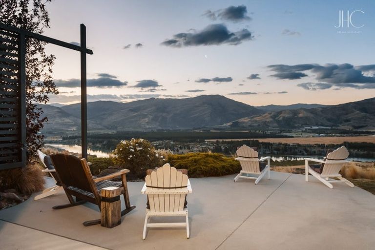 Photo of property in 81 Pigeon Rock Road, Cornish Point, Cromwell, 9384