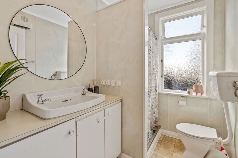 Photo of property in 19 Cole Street, Caversham, Dunedin, 9012