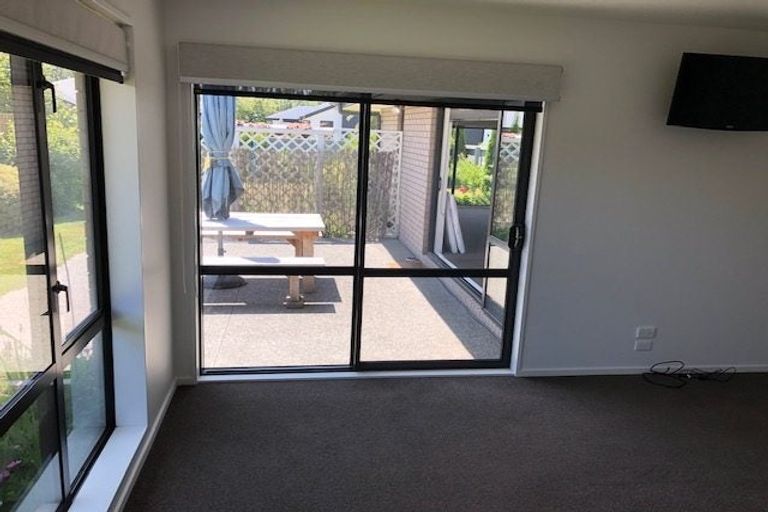 Photo of property in 3 Oakdene Place, Halswell, Christchurch, 8025