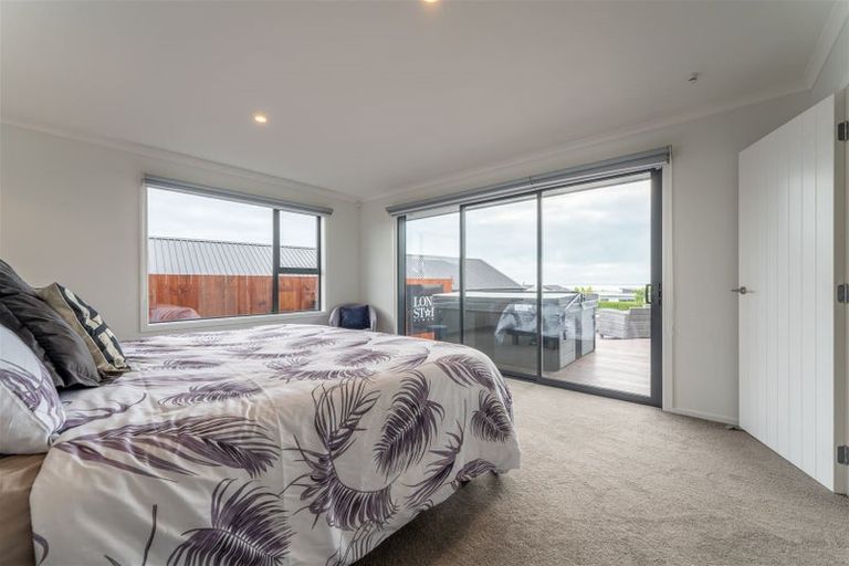 Photo of property in 12 Lancewood Terrace, Oceanview, Timaru, 7910