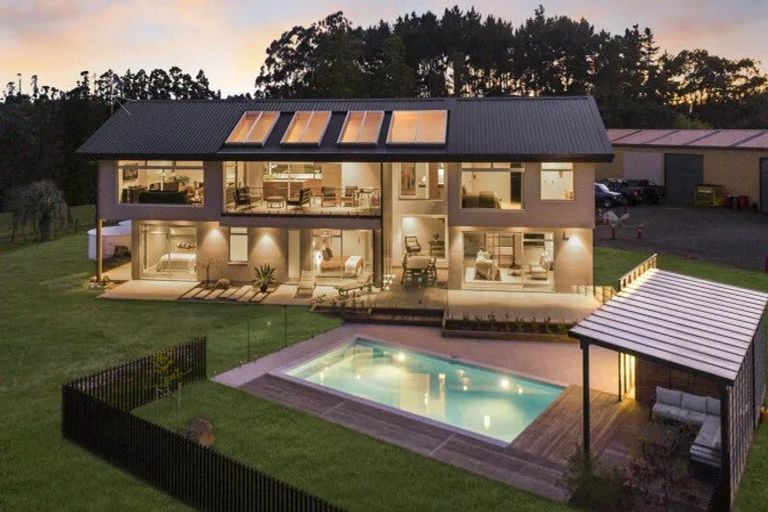 Photo of property in 157 Puke Road, Kumeu, 0891