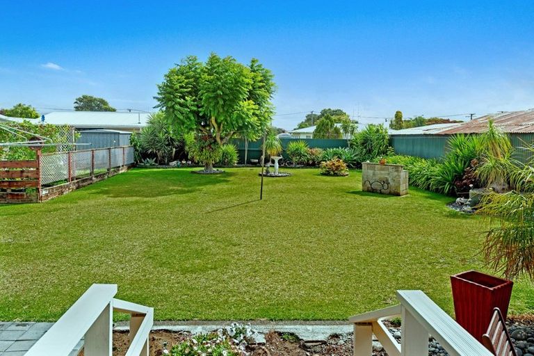 Photo of property in 13 Haldane Street, Elgin, Gisborne, 4010