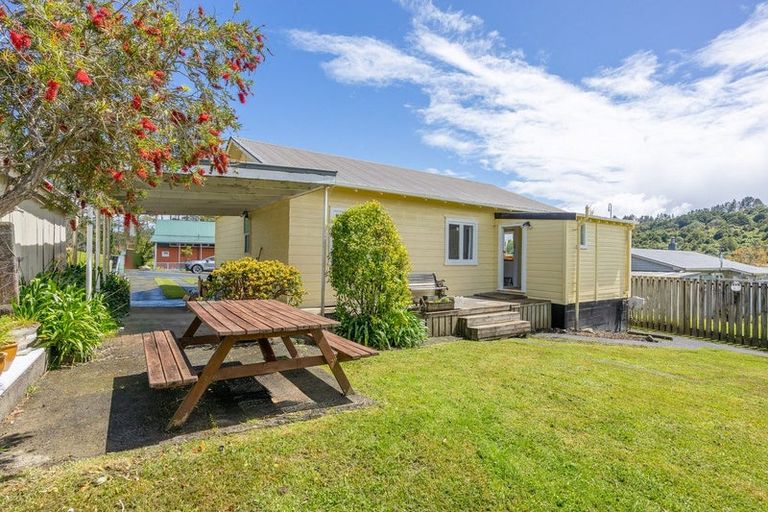 Photo of property in 9 Whakapirau Road, Te Hana, Wellsford, 0974
