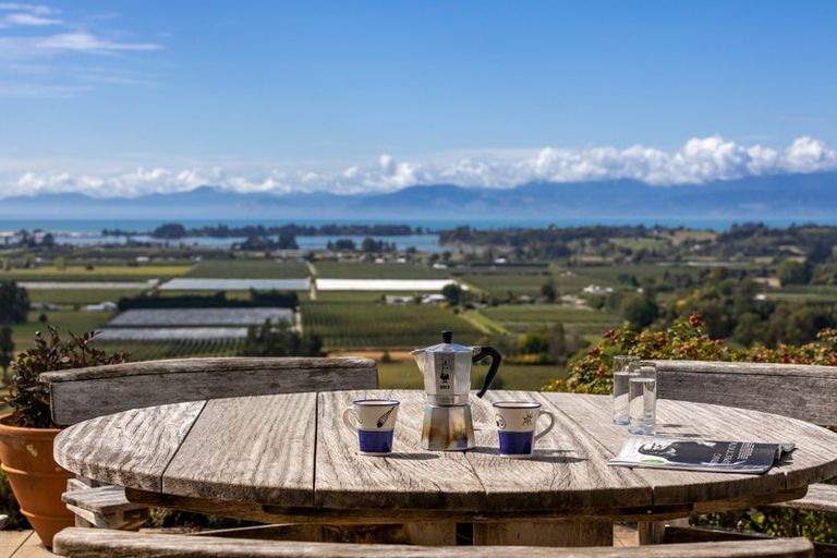 Photo of property in 70 Mytton Heights, Motueka, 7196