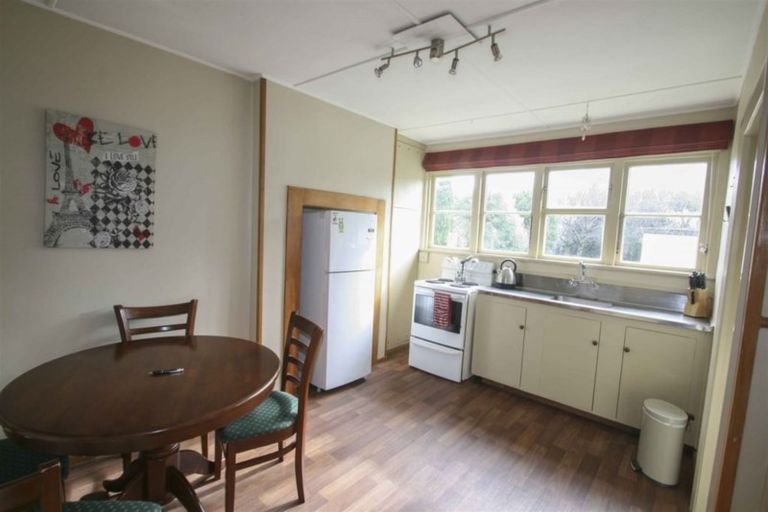 Photo of property in 16 Lansdowne Street, Strathern, Invercargill, 9812