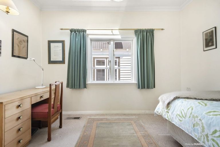 Photo of property in 55 Cashmere Avenue, Khandallah, Wellington, 6035