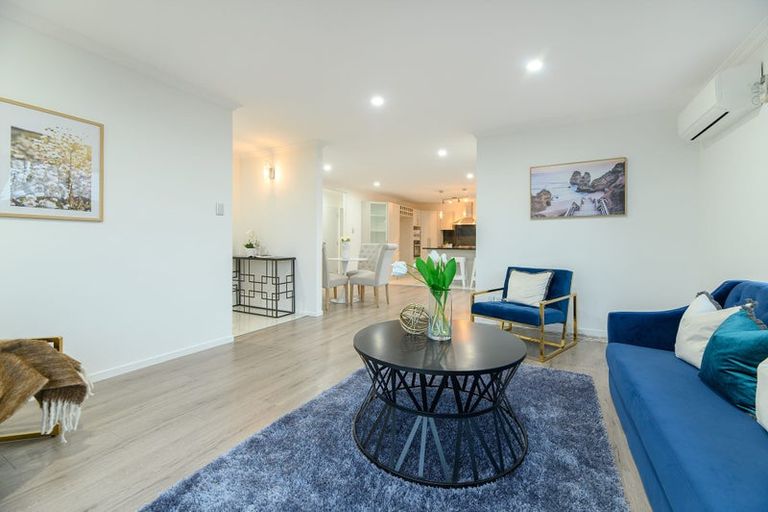 Photo of property in 55b Willerton Avenue, New Lynn, Auckland, 0600