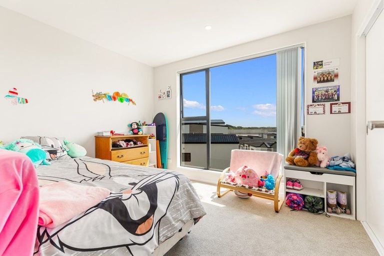 Photo of property in 169b Wainui Road, Silverdale, 0932