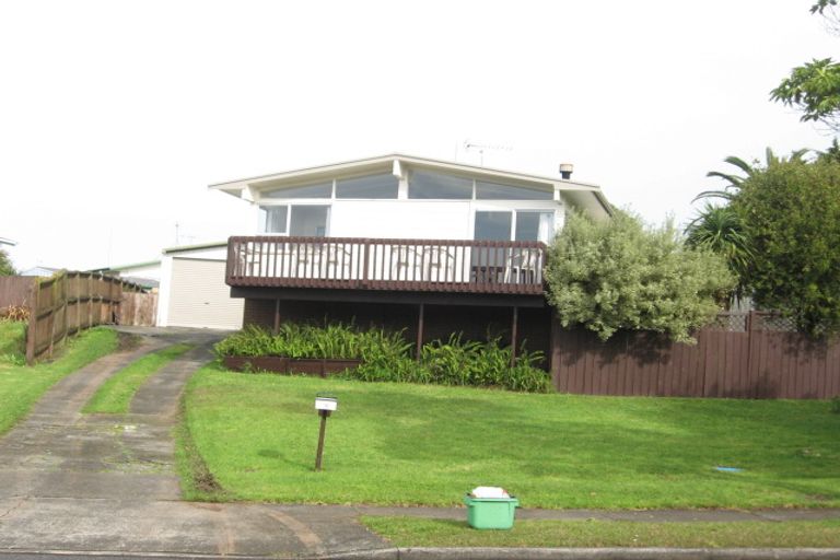 Photo of property in 9 Blanche Way, Half Moon Bay, Auckland, 2012