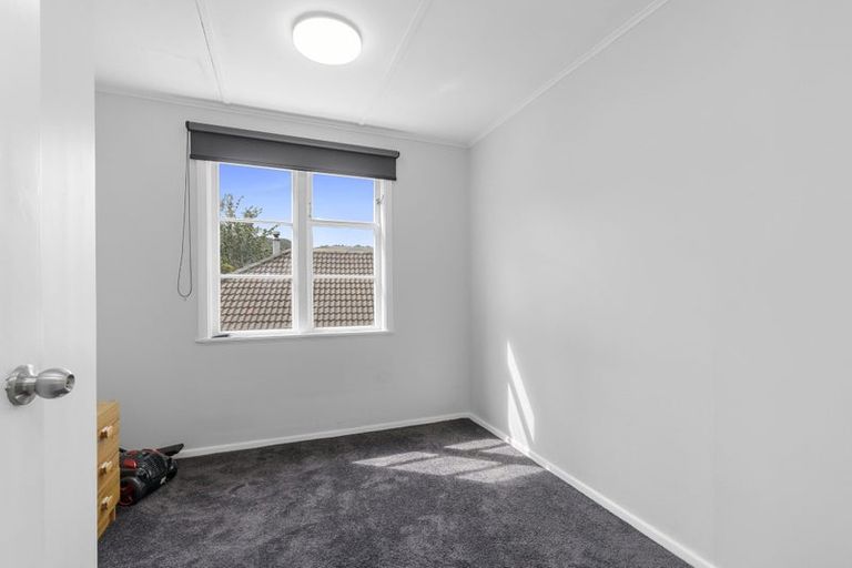 Photo of property in 4 Milne Crescent, Taita, Lower Hutt, 5011