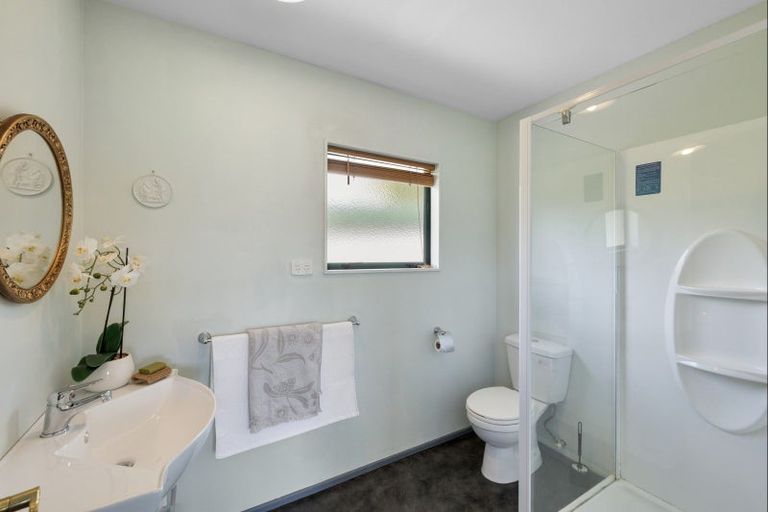 Photo of property in 2214 Cove Road, Mangawhai, Kaiwaka, 0573