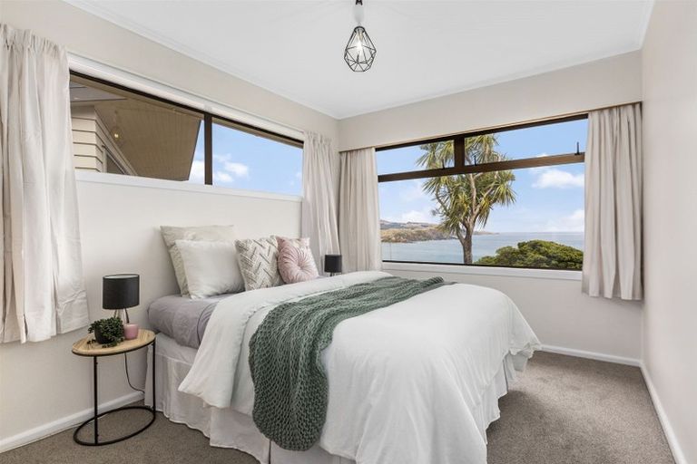 Photo of property in 77 Motuhara Road, Plimmerton, Porirua, 5026