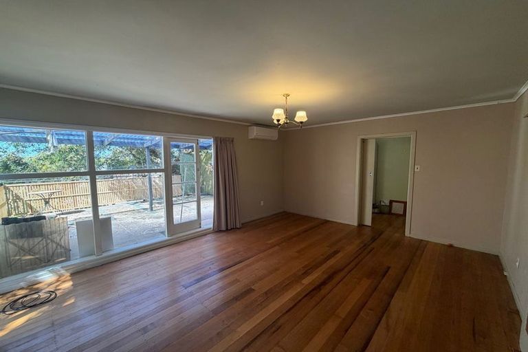 Photo of property in 43a Howe Street, Howick, Auckland, 2014