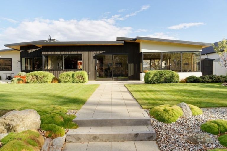 Photo of property in 6 Mitchell Place, Cromwell, 9310