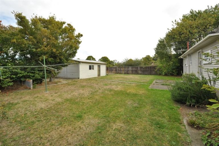 Photo of property in 27 Hooker Avenue, Bryndwr, Christchurch, 8053