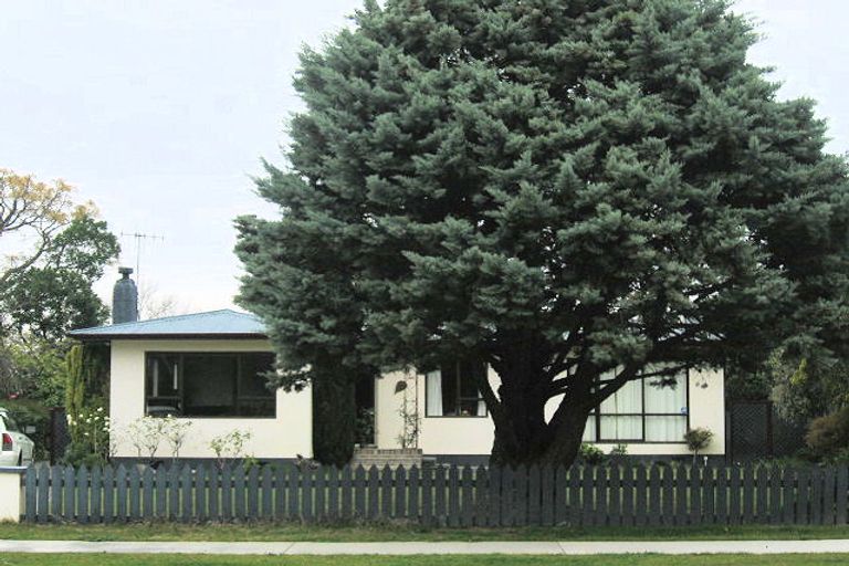 Photo of property in 5 Bowling Road, Greenmeadows, Napier, 4112