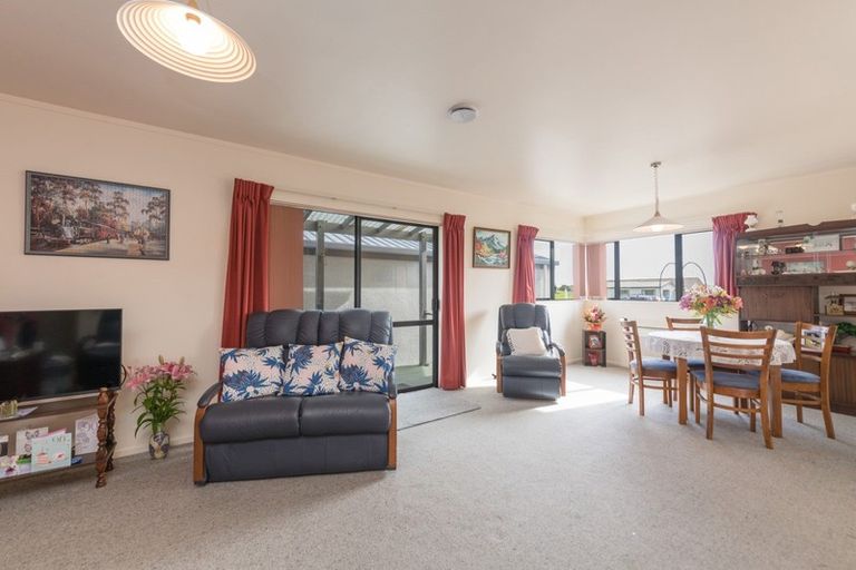 Photo of property in 42 The Drive, Richmond, 7020