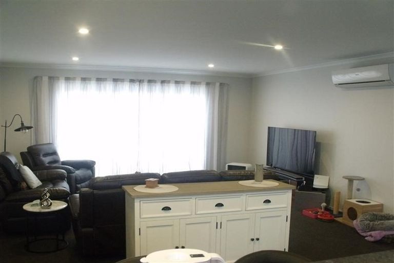 Photo of property in 505b Saint Aubyn Street East, Hastings, 4122