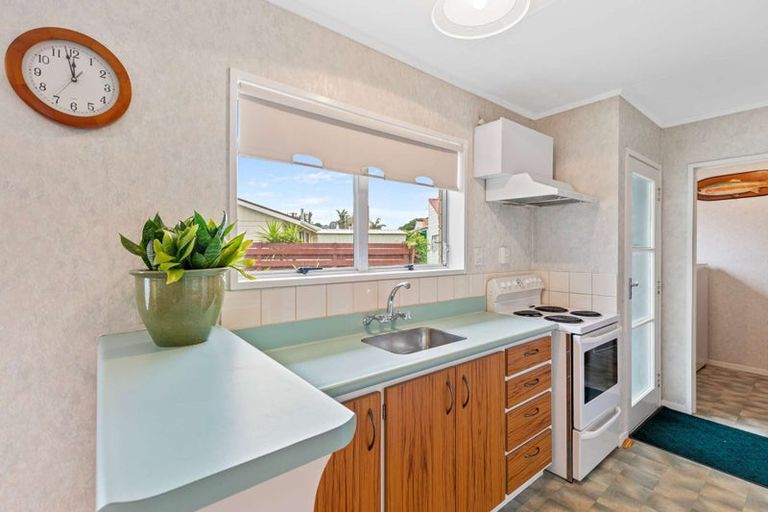 Photo of property in 4 Saunders Place, Gonville, Whanganui, 4501