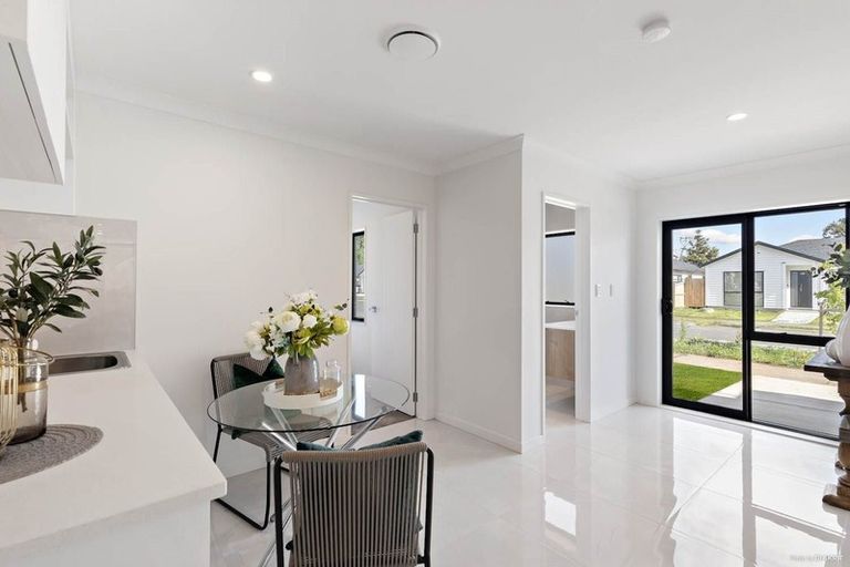 Photo of property in 6 Hard Beech Street, Takanini, 2110