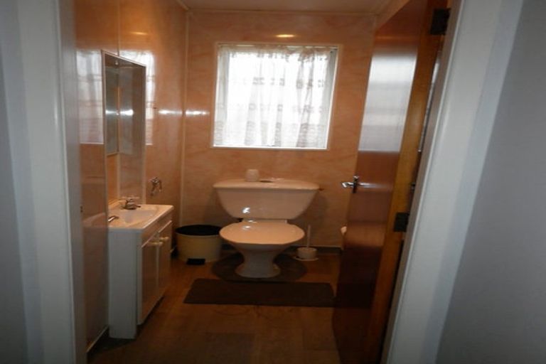 Photo of property in 72 California Drive, Totara Park, Upper Hutt, 5018