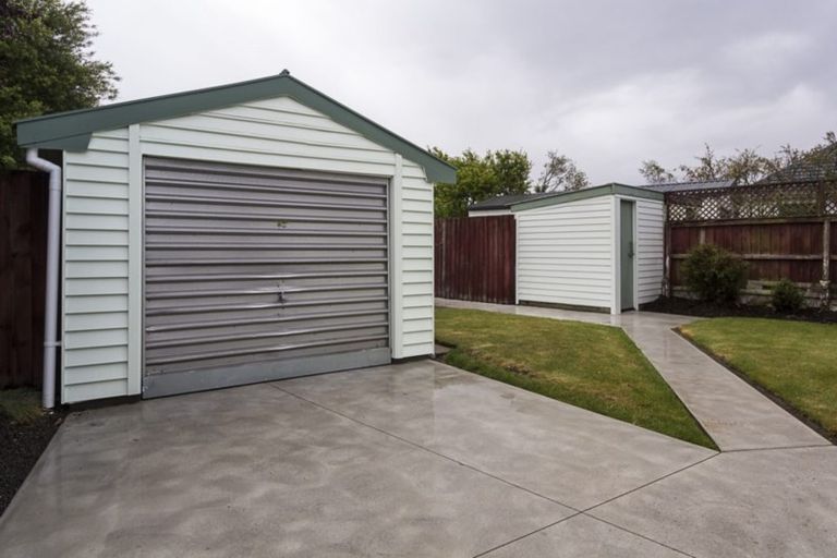Photo of property in 5 Christian Street, Bryndwr, Christchurch, 8053