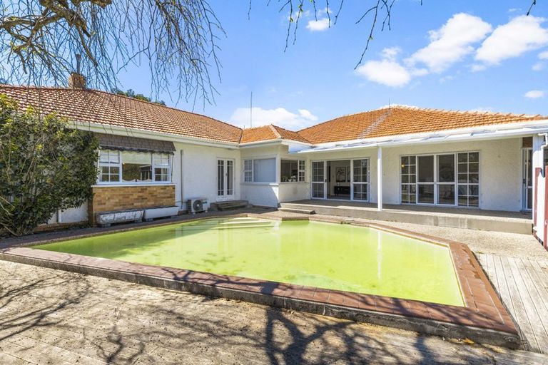 Photo of property in 112 Great South Road, Huntly, 3700