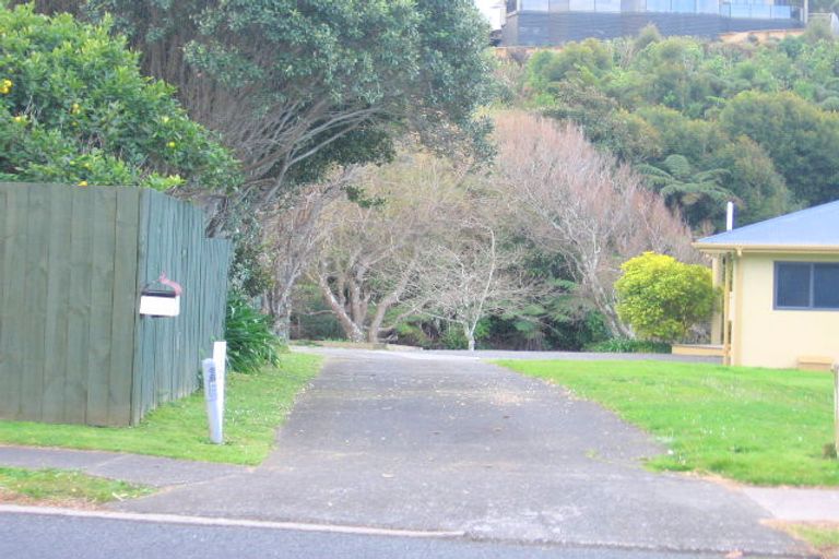 Photo of property in 209 Onemana Drive, Onemana, Whangamata, 3691