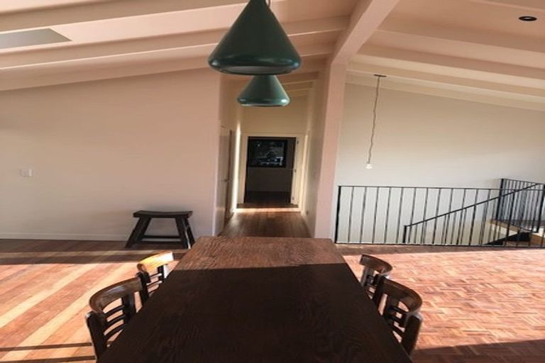 Photo of property in 725 Marine Drive, Eastbourne, Lower Hutt, 5013