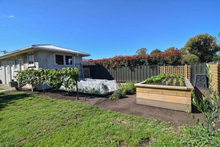 Photo of property in 2 Plimsoll Street, Carterton, 5713