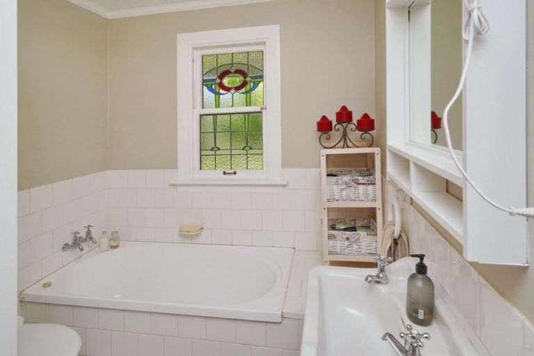 Photo of property in 41 Ayers Street, Rangiora, 7400